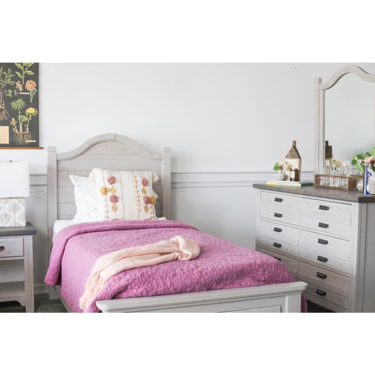 Bungalow Bedroom Collection Bedroom Sets Customizable 8