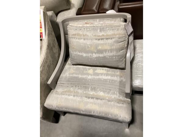 Fairfield Lounge Chair Final Price Clearance