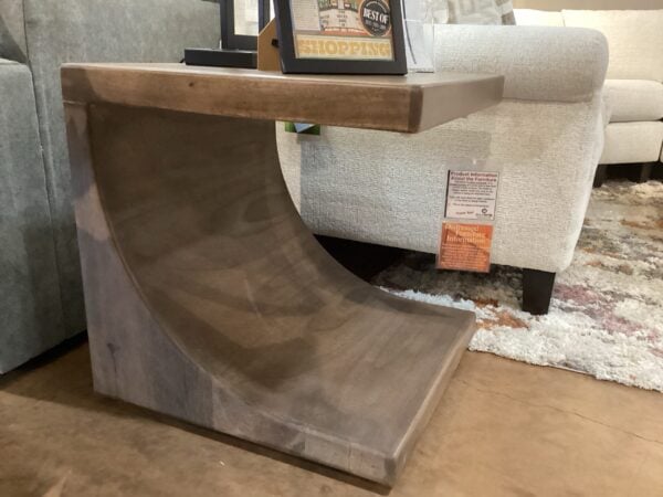 IFD End Table Final Price Clearance