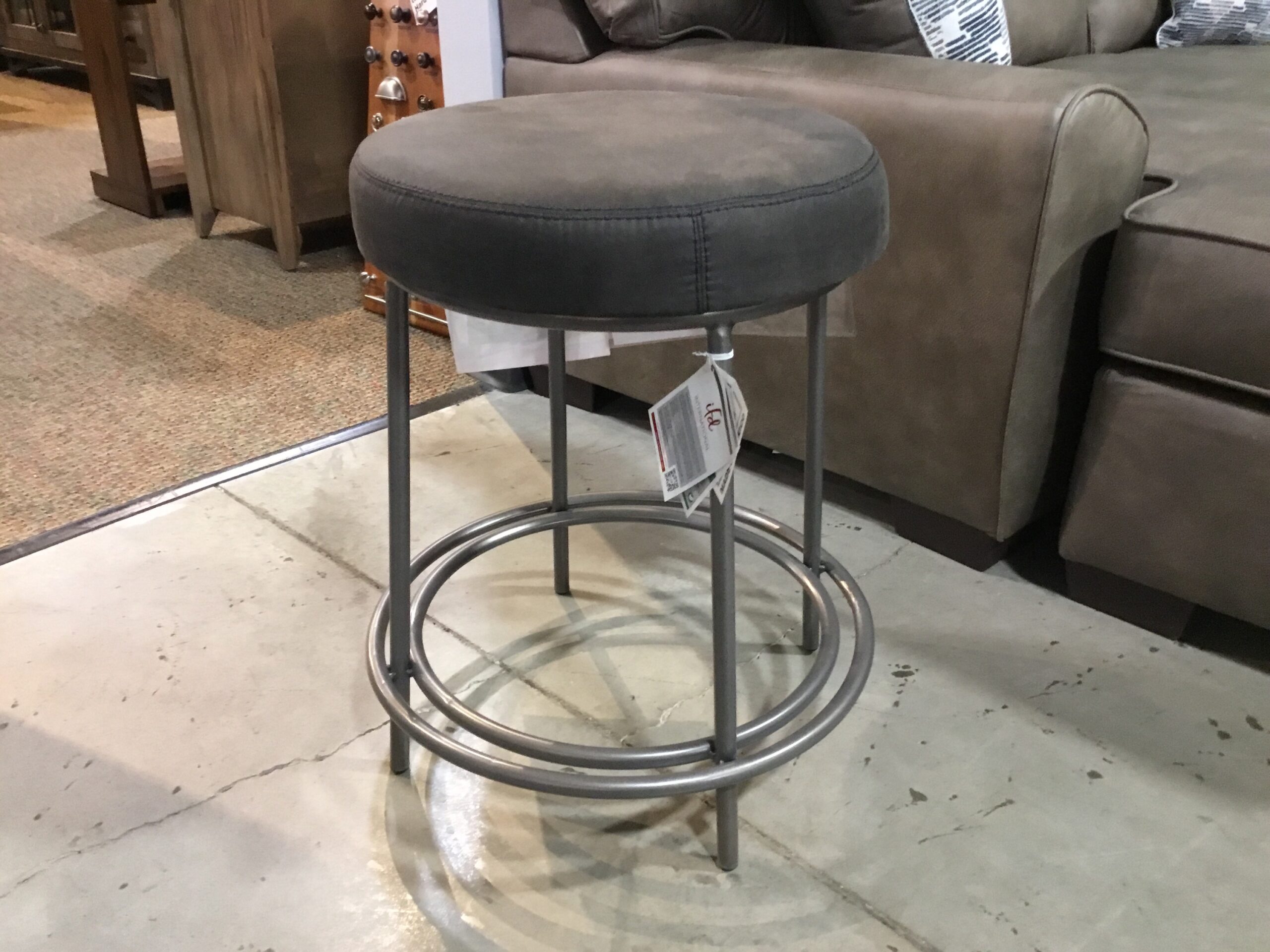 IFD Counter Stool Final Price Clearance 8