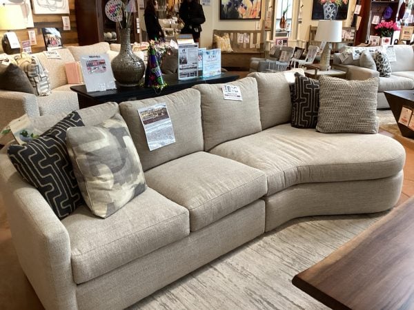 Craftmaster 2pc Sectional Final Price Clearance 3