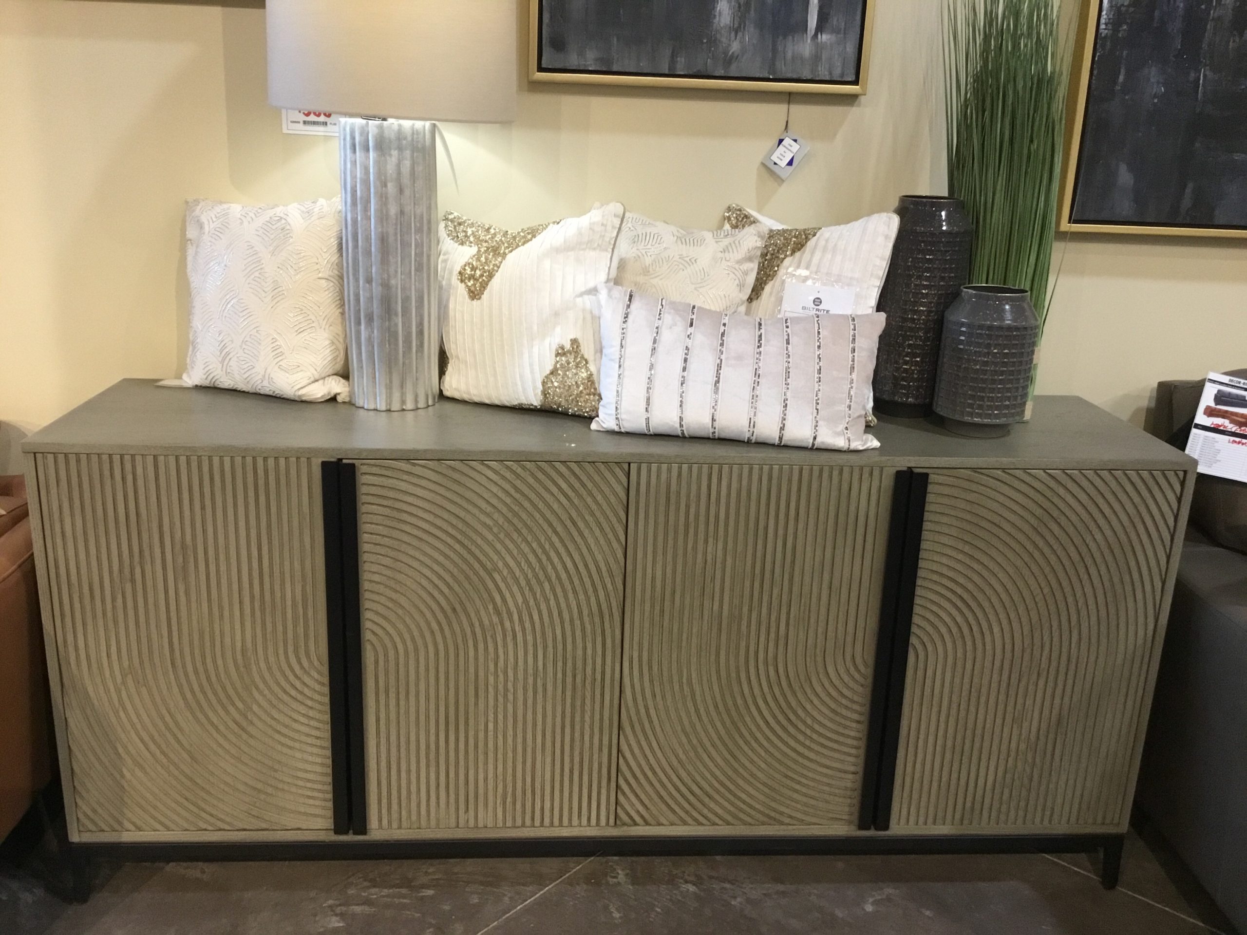 Craftmaster Chair w /Ottoman 7