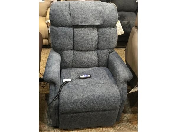 UC480 Lift Recliner Final Price Clearance